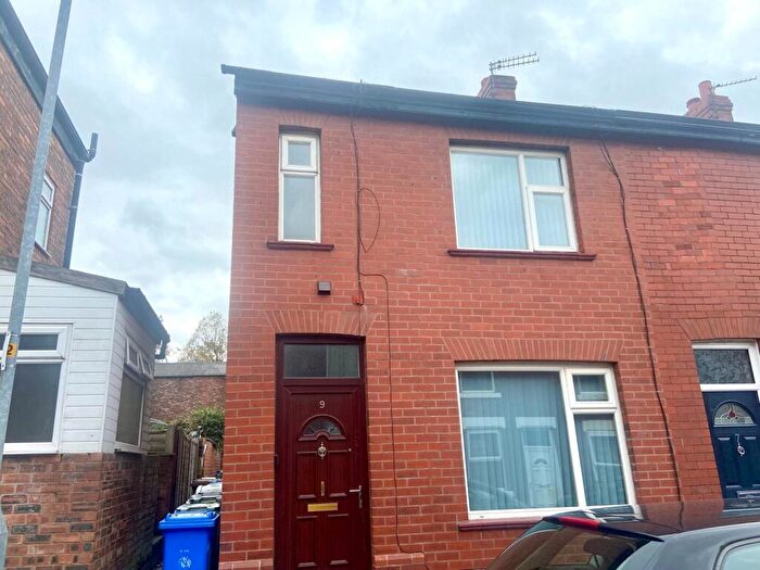 2 Bedroom Terraced House To Rent In Richmond Street, Hyde, SK14