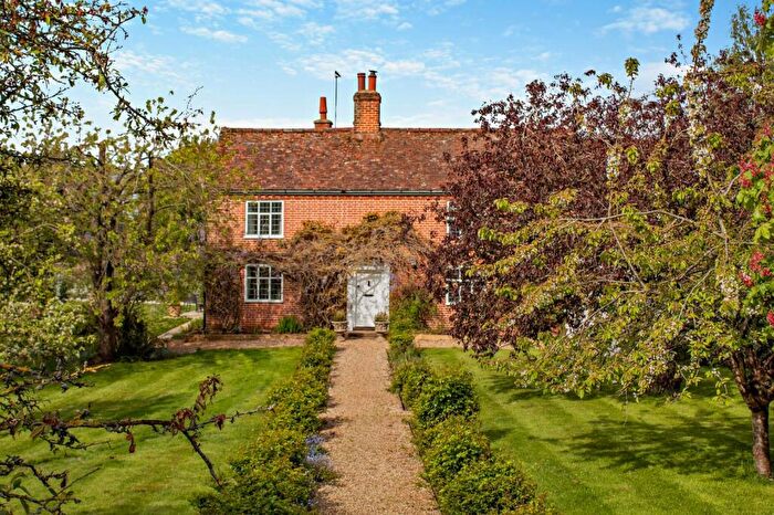 4 Bedroom Detached House For Sale In The Street, Holbrook, Ipswich, IP9