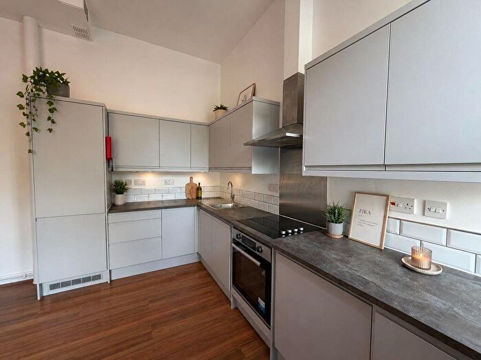 1 Bedroom Flat To Rent In Bullivant Street, Nottingham, NG3