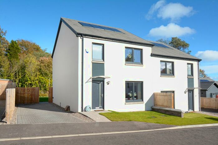 3 Bedroom Semi-Detached House For Sale In Orchard Way, DD10