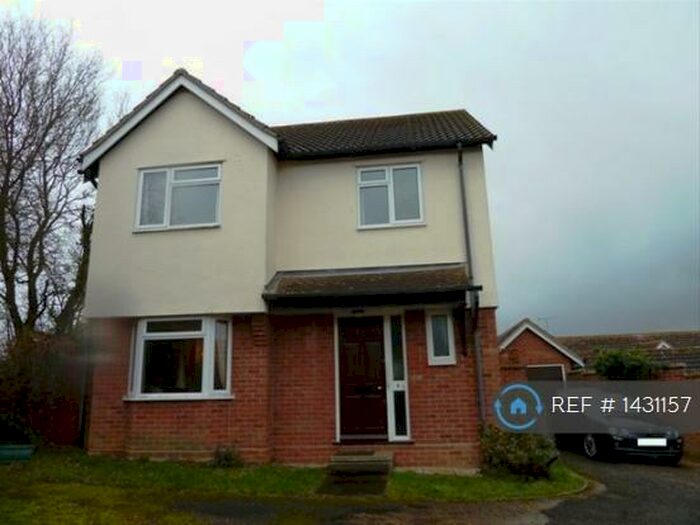 4 Bedroom Detached House To Rent In Millers Close, Stowmarket, IP14