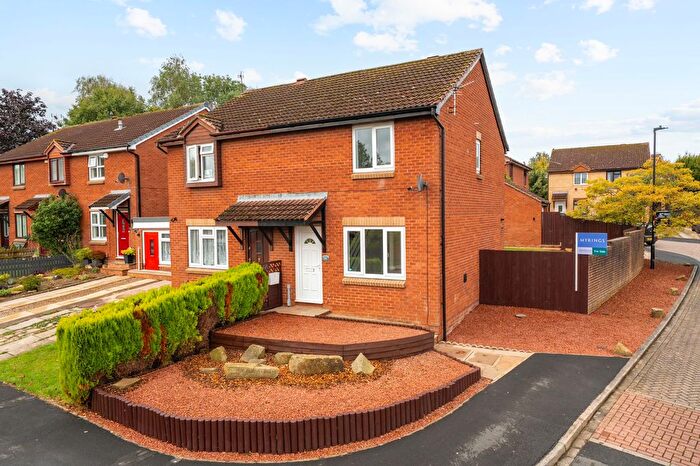 3 Bedroom Semi Detached House For Sale In Pennywort Grove, Harrogate, HG3
