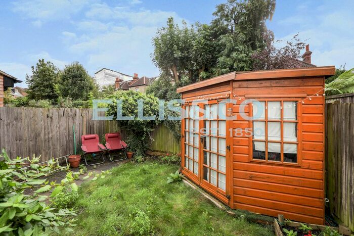 1 Bedroom Flat To Rent In Gordon Road, London, W4