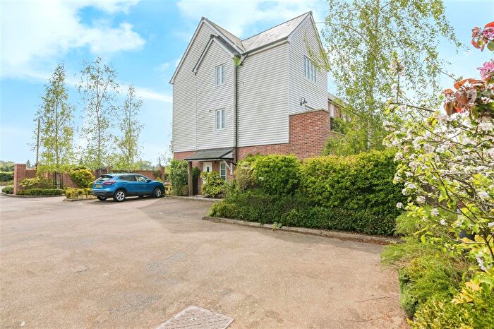 4 Bedroom Semi-Detached House For Sale In Pirnhow Street, Ditchingham, Bungay, NR35