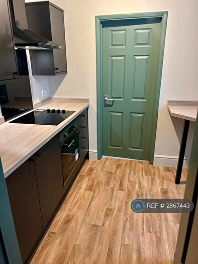 1 Bedroom Flat To Rent In Purbeck Road, Chatham, ME4