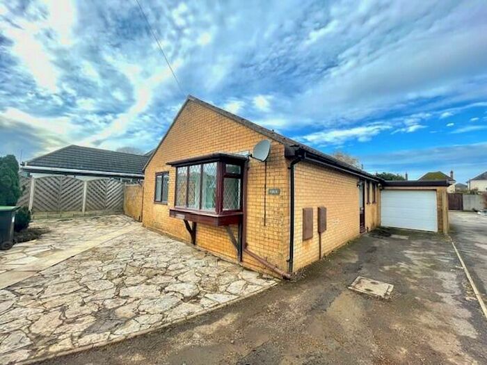 4 Bedroom Bungalow To Rent In Ruskin Avenue, BH9