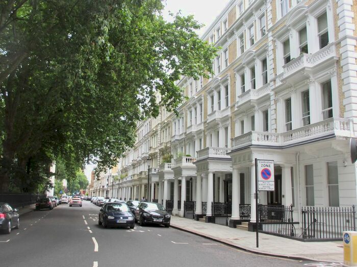 Studio To Rent In Courtfield Gardens, Kensington, SW5