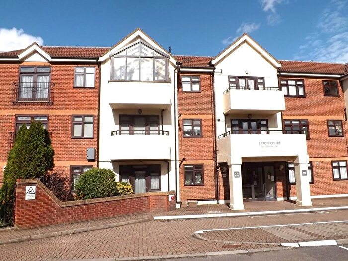 2 Bedroom Flat For Sale In Eaton Court, Edgware Way, HA8