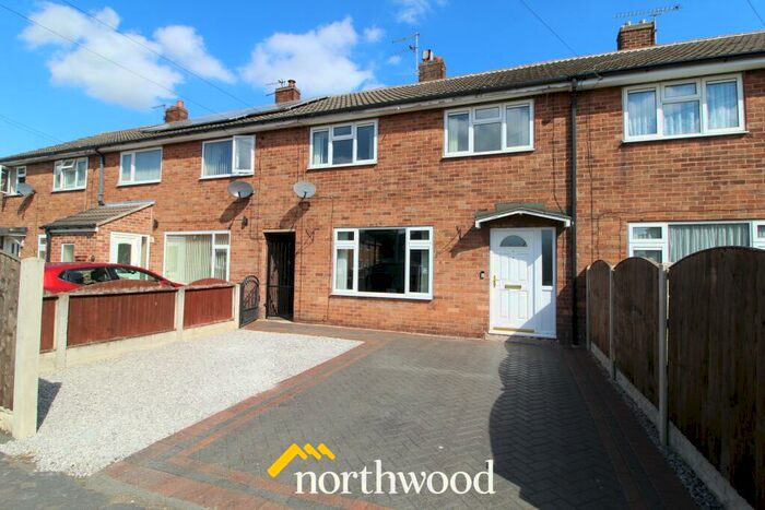 3 Bedroom Terraced House To Rent In St Edwins Close, Dunscroft, Doncaster, DN7