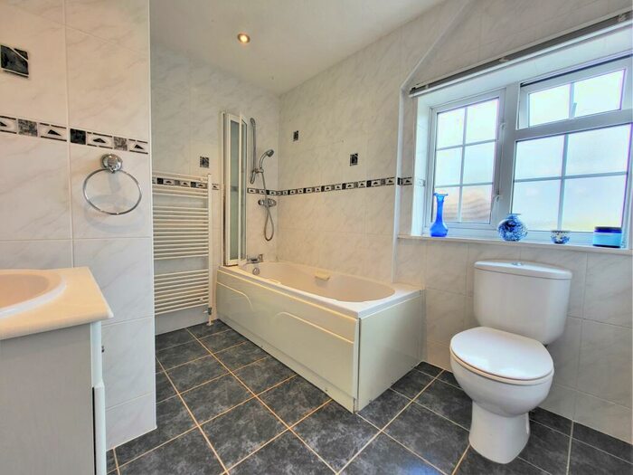 5 Bedroom Detached House For Sale In Foxley Lane, High Salvington, Worthing, BN13