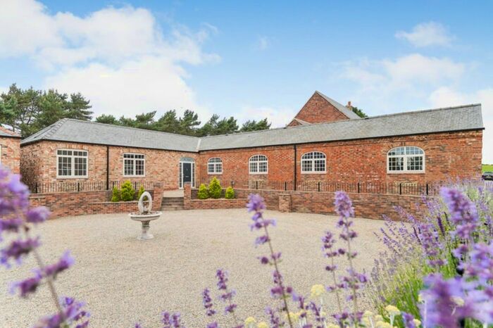 4 Bedroom Detached House For Sale In The Mistal, Heaton Park, Aldborough, YO51