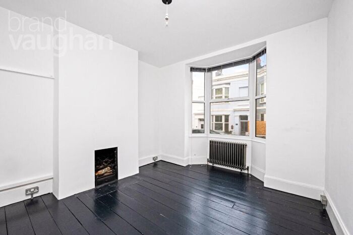 3 Bedroom Terraced House For Sale In College Street, Brighton, East Sussex, BN2