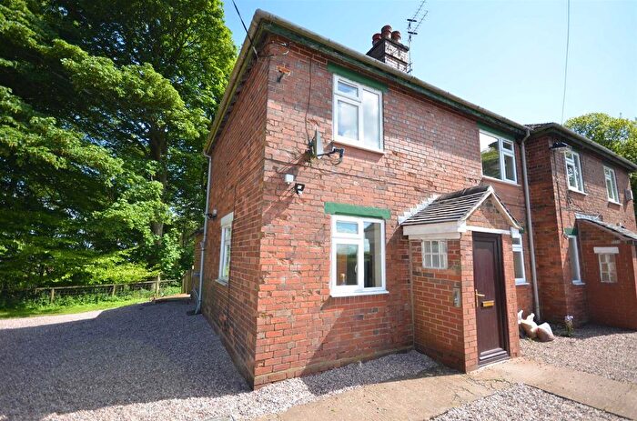 2 Bedroom Semi-Detached House To Rent In Harley Thorn Lane, Beech, ST4