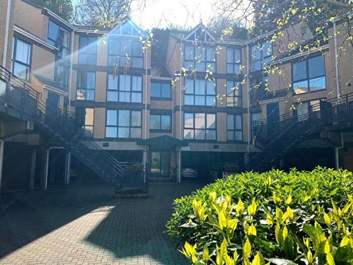 1 Bedroom Apartment To Rent In Valetta Way, Rochester, ME1