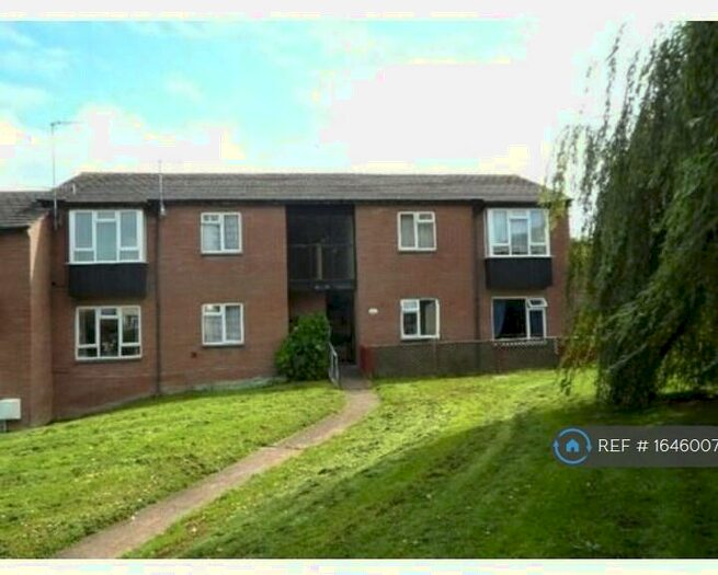 1 Bedroom Flat To Rent In Jordan Close, Barnstaple, EX32