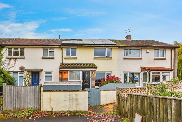 3 Bedroom Terraced House For Sale In Broadway, Frome, BA11