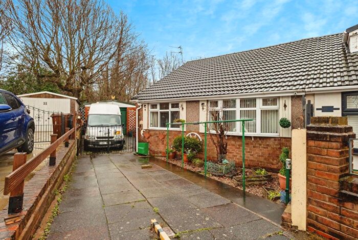 2 Bedroom Bungalow For Sale In Sandown Drive, Denton, Manchester, Greater Manchester, M34