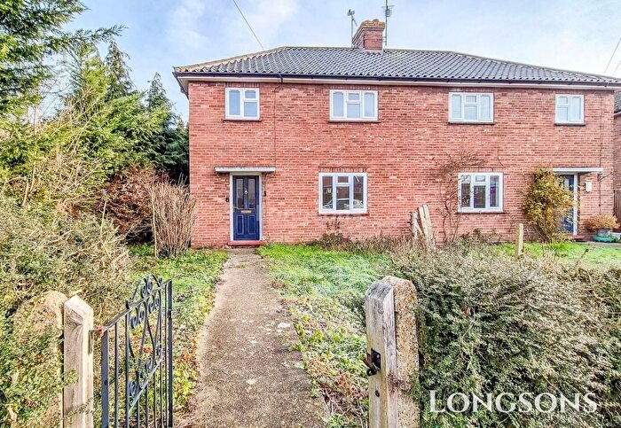 3 Bedroom Semi Detached House For Sale In Coronation Grove, Swaffham, PE37