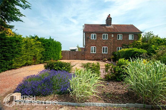 3 Bedroom Semi-Detached House For Sale In Anchor Road, Terrington St. Clement, King's Lynn, Lincolnshire, PE34