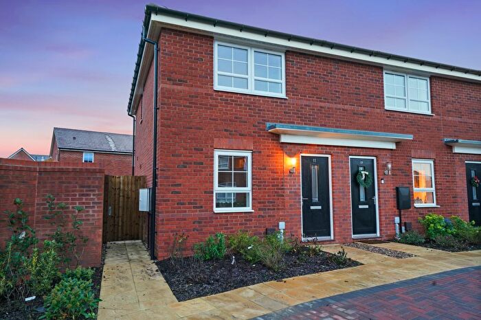 2 Bedroom Semi Detached House To Rent In Mindaro Way, Rugby, Warwickshire, CV22