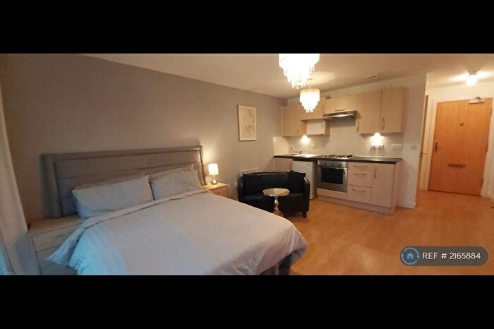 Studio To Rent In The Round House, Portsmouth, PO1