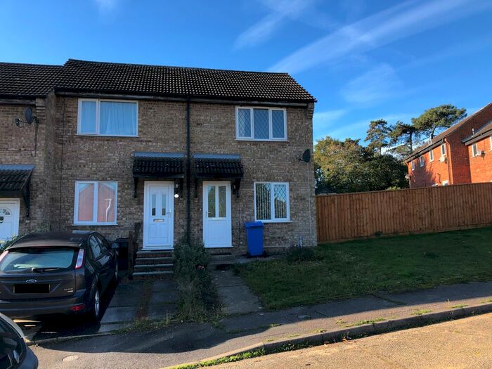 1 Bedroom End Of Terrace House To Rent In Yew Tree Rise, Ipswich IP8
