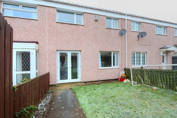 3 Bedroom Semi-Detached House To Rent In Bridport Grove, Hemlington, TS8