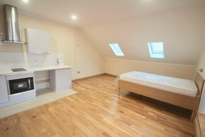 Studio To Rent In Pear Tree Road, Derby, Derbyshire, DE23