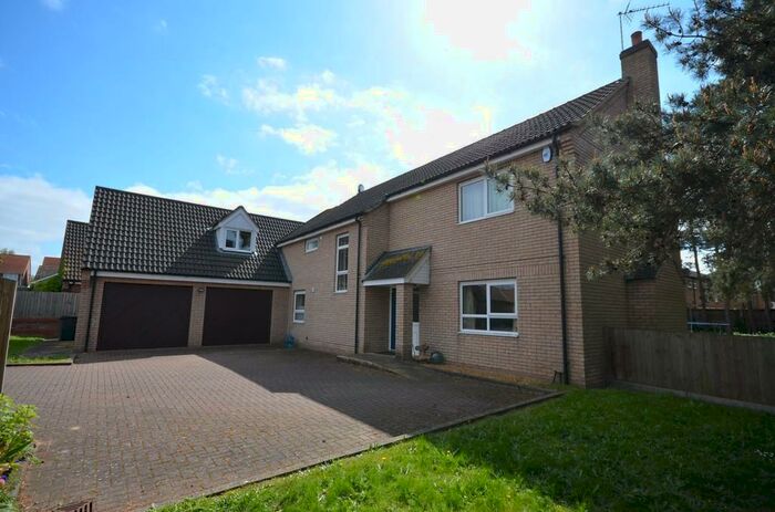 5 Bedroom Detached House To Rent In Holly Lane, Lakenheath, IP27