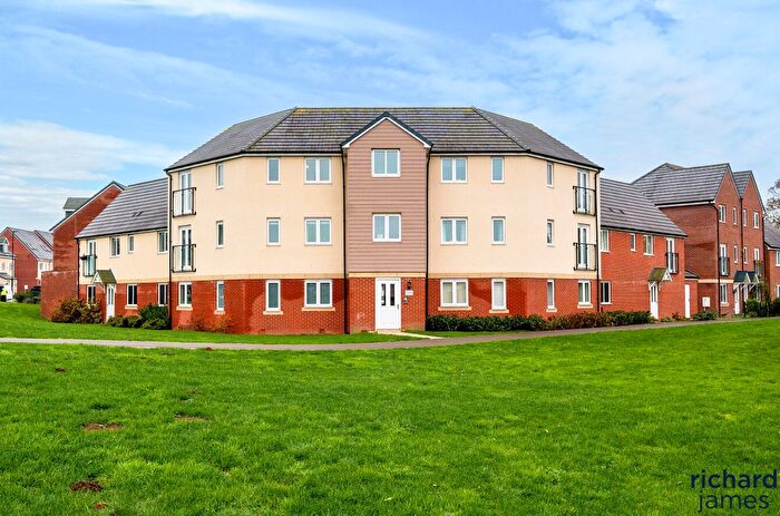 1 Bedroom Flat For Sale In Lucknam Crescent, Swindon, SN3