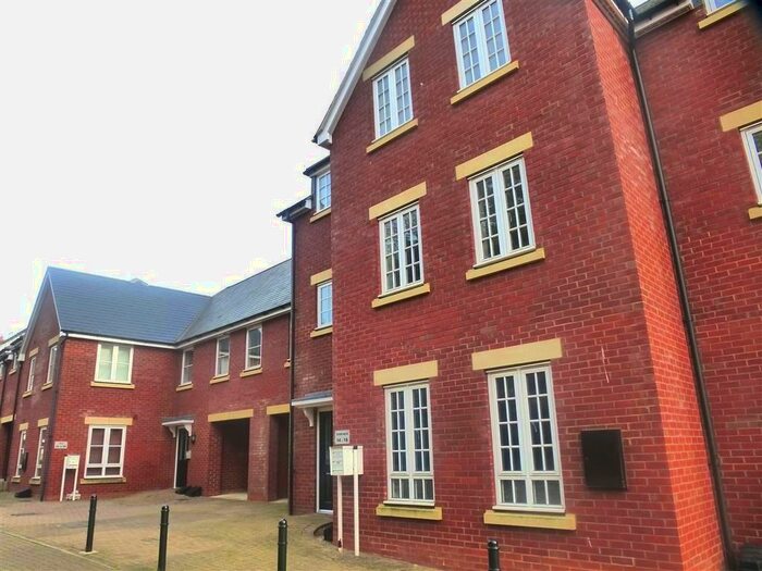 2 Bedroom Apartment To Rent In Hayes, Stony Stratford, Milton Keynes, MK11