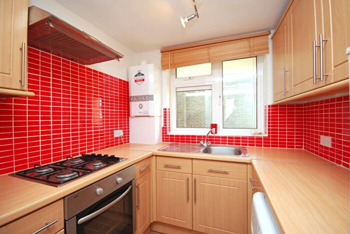 1 Bedroom Flat To Rent In Crown Lane Bromley, BR2