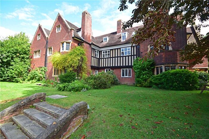 2 Bedroom Apartment To Rent In Lady Margaret Road, Cambridge, CB3