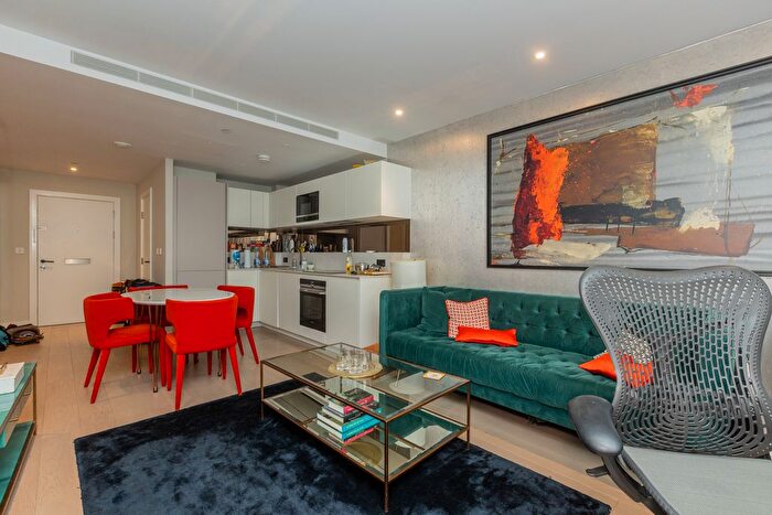 1 Bedroom Flat To Rent In Fairview House, Chelsea Creek, SW6