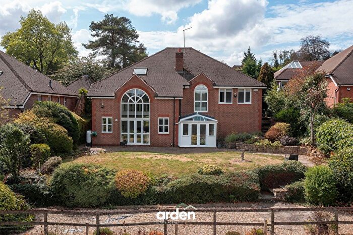 4 Bedroom Detached House For Sale In Edgewood Drive, Barnt Green, B45