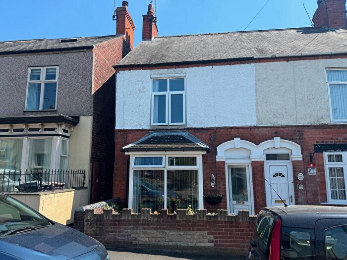 2 Bedroom End Of Terrace House For Sale In Duke Street, Whitwell, S80