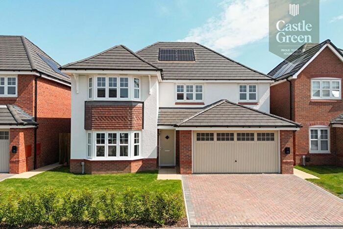 4 Bedroom Detached House For Sale In Hangar Way, Congleton, CW12