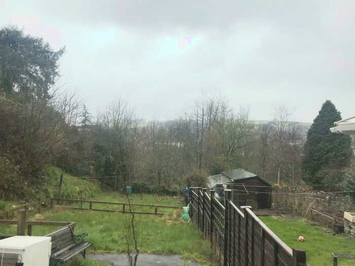 2 Bedroom Cottage To Rent In Tiverton Road, Bampton, Devon, EX16