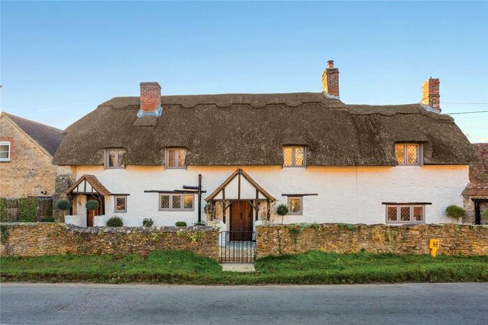 4 Bedroom Property For Sale In Lower End, Great Milton, Oxford OX44