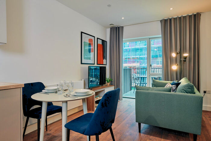 Apartment To Rent In Apo - Barking Wharf, IG11