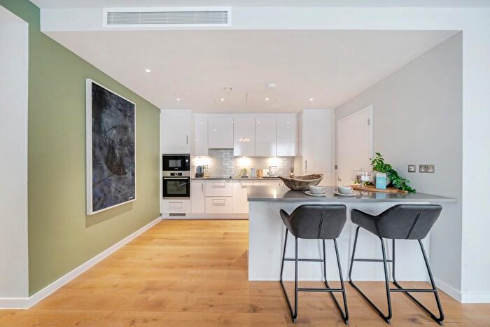 2 Bedroom Apartment For Sale In Rowland Hill Street, Hampstead, London, NW3