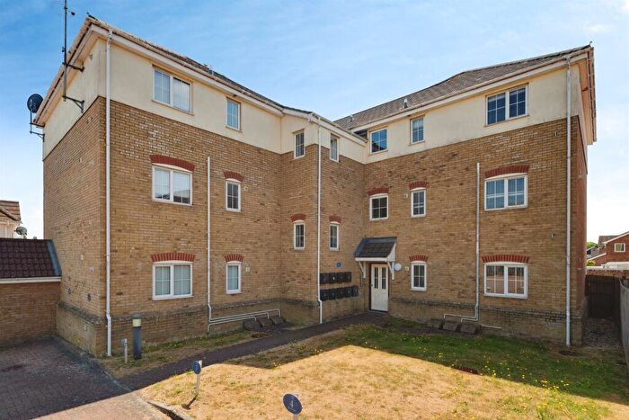 1 Bedroom Flat For Sale In Byron Close, Stowmarket, IP14