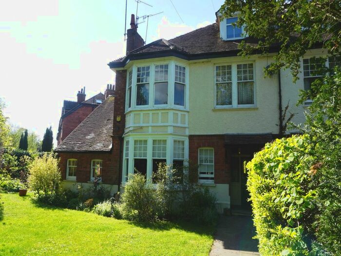 1 Bedroom Flat To Rent In Linden Gardens, Tunbridge Wells, Kent, TN2