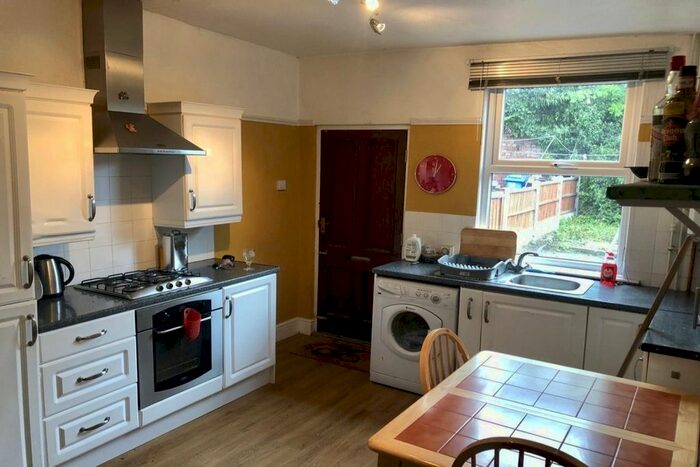 3 Bedroom Terraced House To Rent In Club Street, Sheffield, South Yorkshire, S11