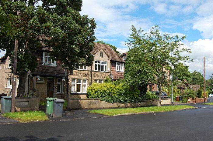 2 Bedroom House To Rent In St. Chads Drive, Leeds, LS6