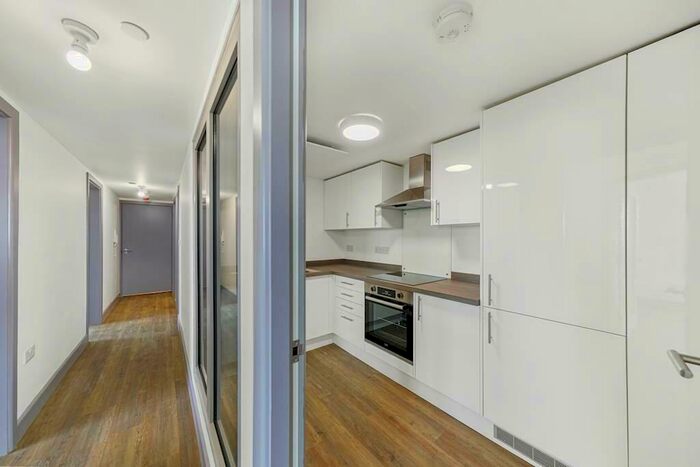 3 Bedroom Flat To Rent In Church Road, Liverpool, Merseyside, L22