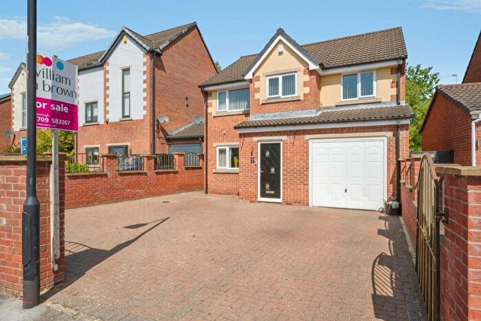 4 Bedroom Detached House For Sale In Pastures Mews, Mexborough, S64