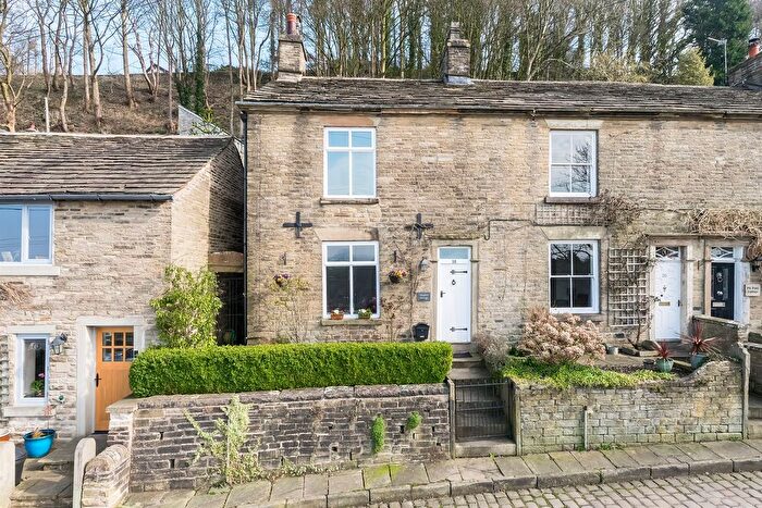 2 Bedroom End Of Terrace House For Sale In Higher Lane, Kerridge, Macclesfield, SK10