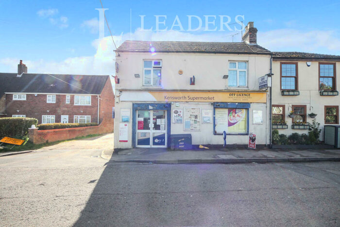 2 Bedroom Flat To Rent In Common Road, Kensworth, LU6