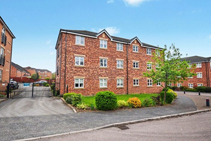 2 Bedroom Flat For Sale In Royal Troon Drive, Wakefield, West Yorkshire, WF1